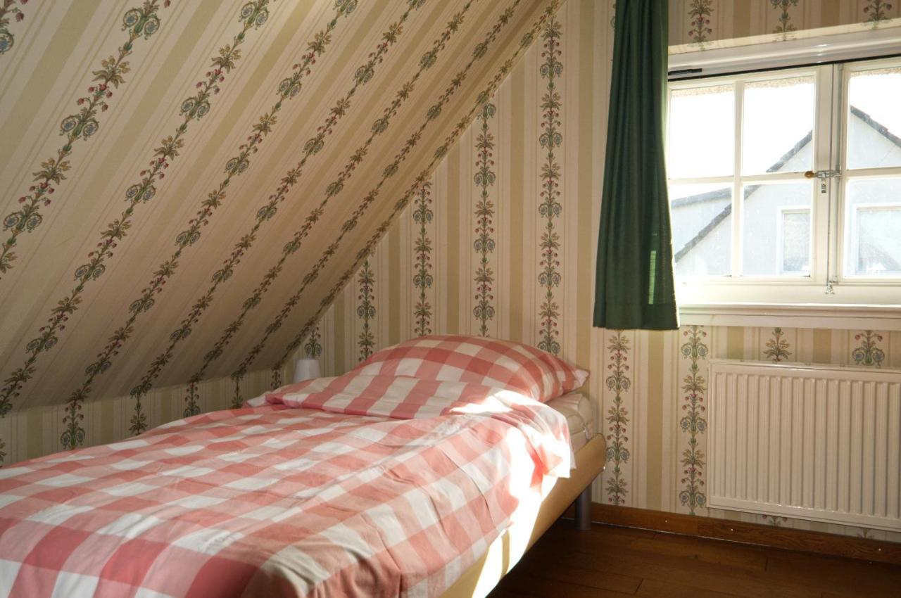 Reetdachhaus Mit Grossem Garten Und Kamin Marlow Dış mekan fotoğraf